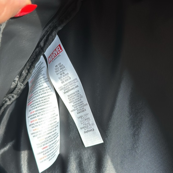 NWT Disney the Avengers comic style back pack - Picture 6 of 8